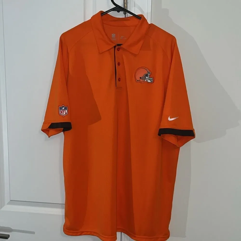 Orange Nike DriFit Cleveland Browns Helmet 100% Poly Golf Polo Shirt The Draft